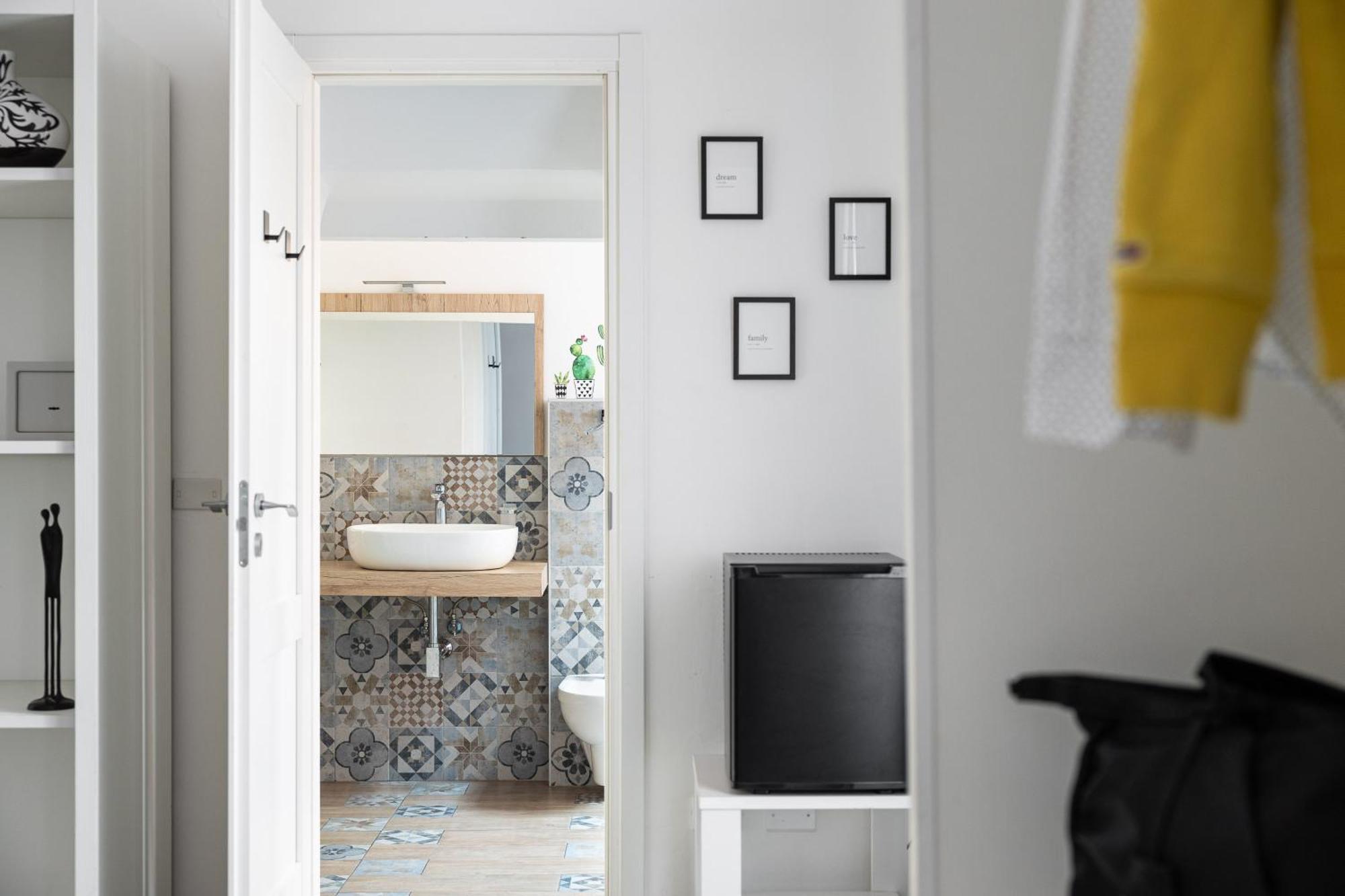 B&B Vitruvio Suites Formia Buitenkant foto