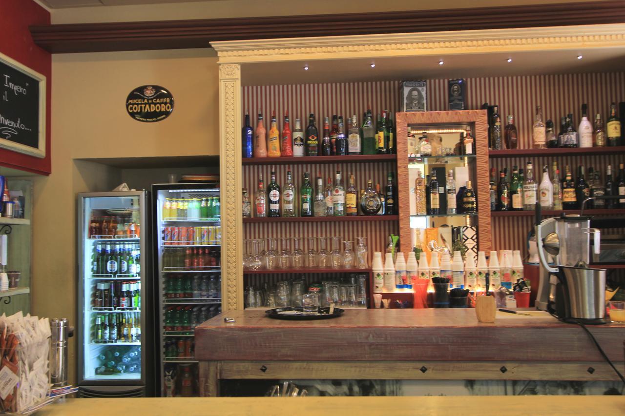 B&B Vitruvio Suites Formia Buitenkant foto