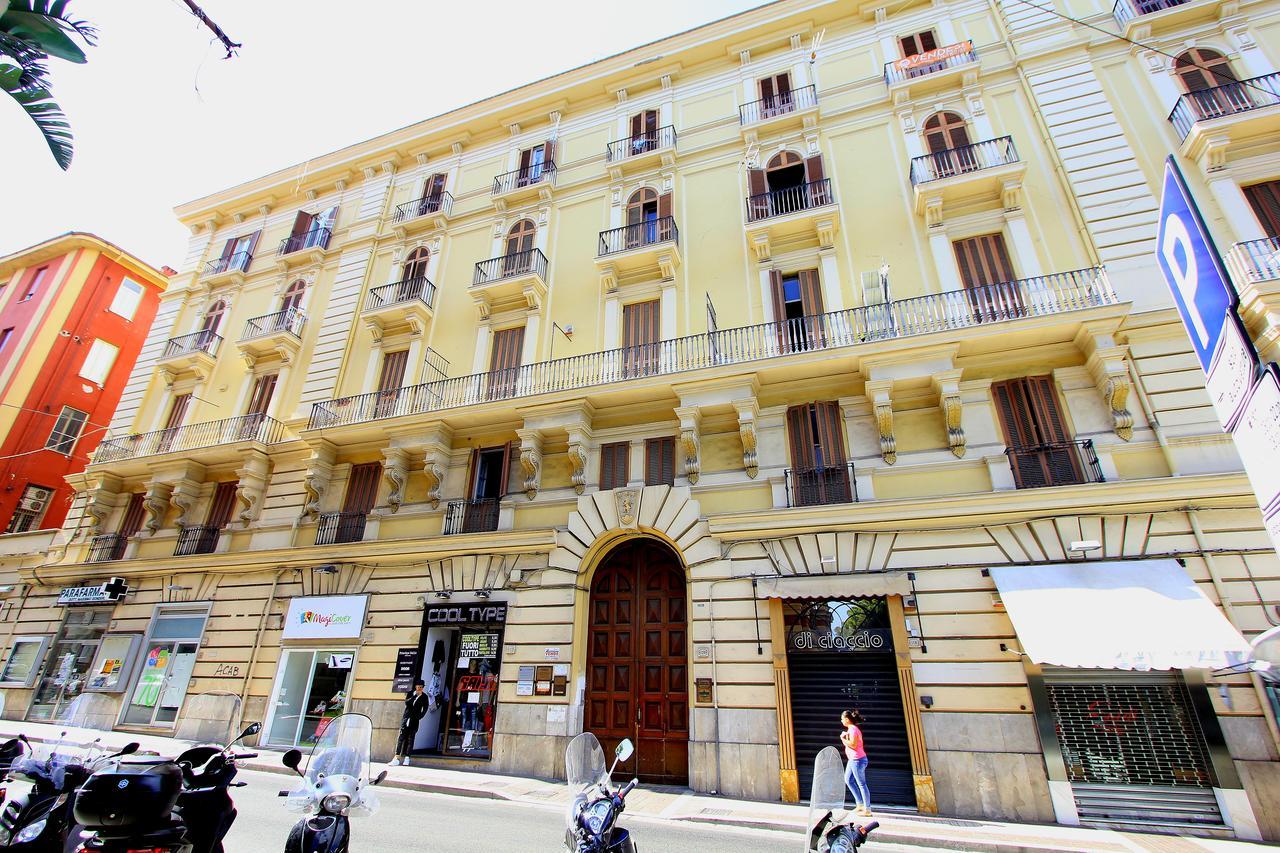 B&B Vitruvio Suites Formia Buitenkant foto