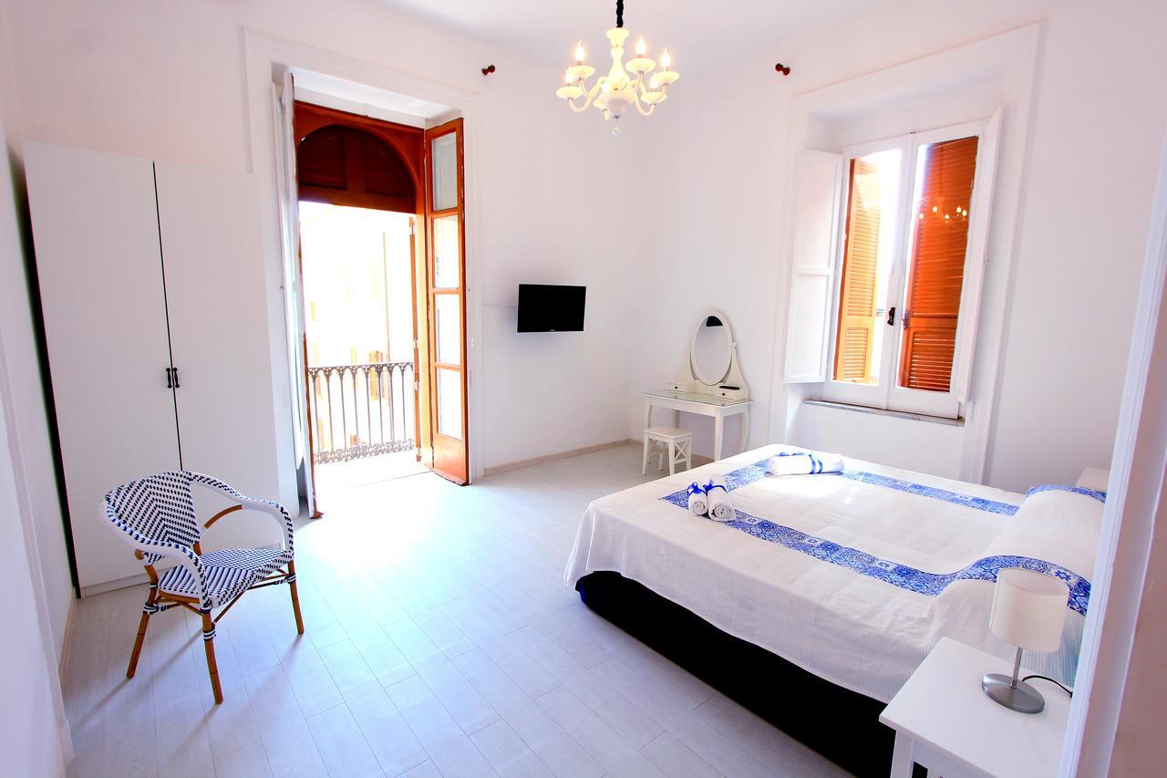 B&B Vitruvio Suites Formia Buitenkant foto