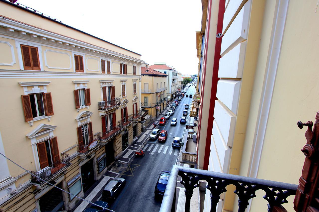 B&B Vitruvio Suites Formia Buitenkant foto