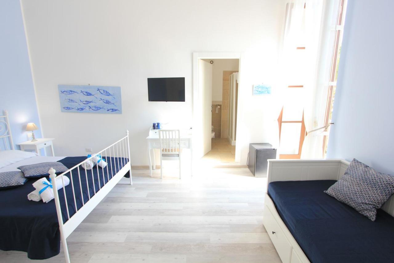 B&B Vitruvio Suites Formia Buitenkant foto